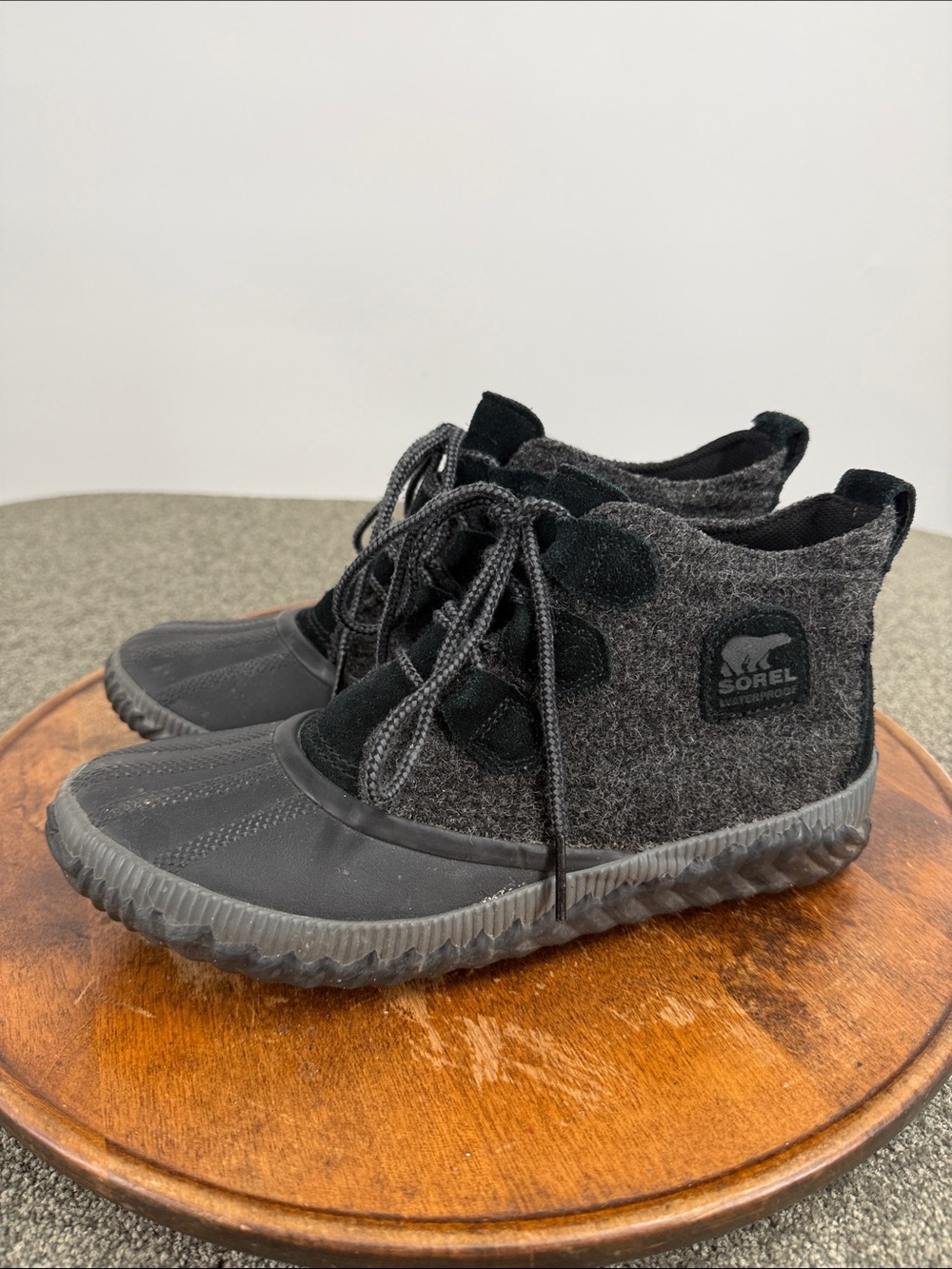 Sorel Boots Wm 9 Black Charcoal Gray Waterproof Lace-Up Duck Winter Snow